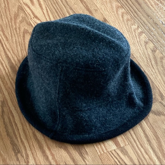 Bucket Hat - Picture 4 of 6